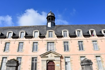 saint-mien le Grand, bâtiment, mairie, église
