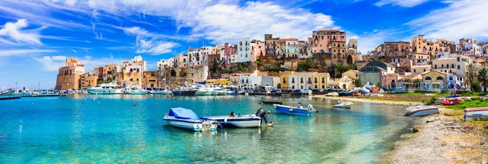 Foto auf Leinwand Castellammare del Golfo - schöne Küstenstadt in Sizilien. Italien © Freesurf