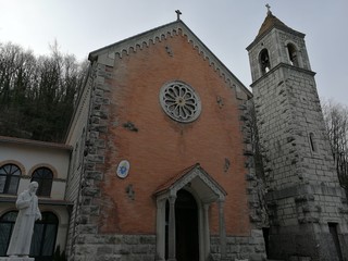 Sassinoro - Santuario di Santa Lucia