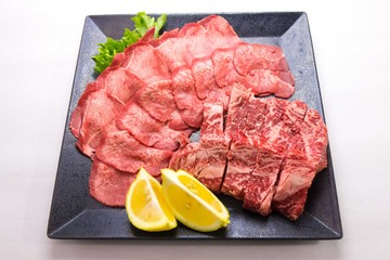 牛肉の盛り合わせ