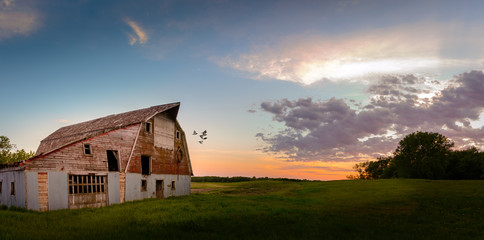 Obraz premium Abandoned Barn