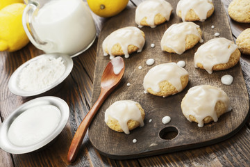 Lemon glaze cookies
