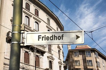 Schild 242 - Friedhof