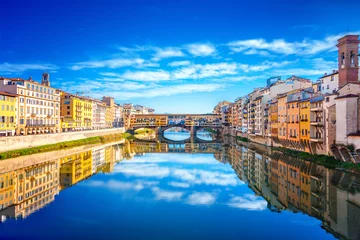 Fotobehang Uitzicht op de Ponte Vecchio. Florence, Italië © adisa