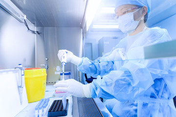 Female scientist in the CDC laboratory