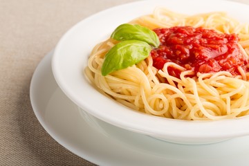 Spaghetti with Tomato Sauce