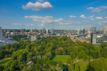 Obraz premium Vue aerienne - Ville de Rotterdam - Pays-bas