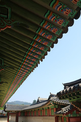 Fototapeta na wymiar 한국의 전통 고궁과 풍경