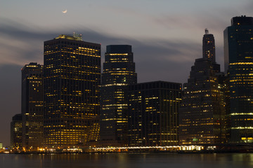 Fototapeta na wymiar dumbo, brooklyn, new york, nyc, financial district, office lights
