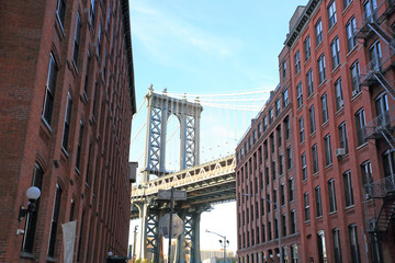Manhattan bridge from Washington street, Brooklyn, New York, USA