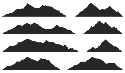 Obraz premium Sylwetki gór na białym tle. Wektor zestaw elementów projektu na zewnątrz.