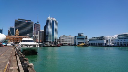 Fototapeta na wymiar Auckland Harbour