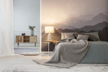 Mountains lover open space bedroom - obrazy, fototapety, plakaty