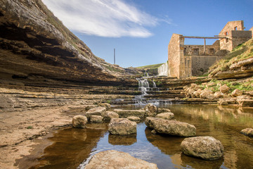 Fototapeta premium Cascada de El Bolao, Cantabria, Spain