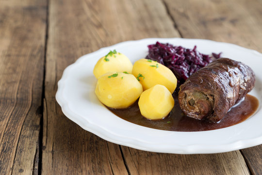 Skinke Roulade รูปภาพRinderroulade – เลือกดูภาพถ่ายสต็อก เวกเตอร์ และวิดีโอ2,600 ...