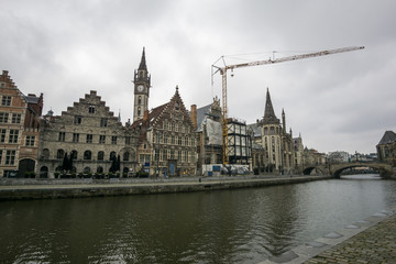 Obraz premium ghent canalway reflections
