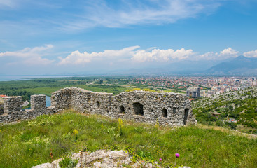 Fototapeta premium Scenic views from the walls of the medieval fortress of Rozafa.