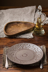 plate on the table, serving