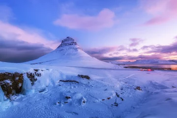 Foto op Plexiglas Kirkjufell amazing kirkjufell mountain at dawn, iceland
