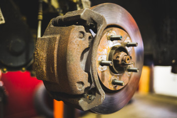 Car disk brakes repair service performed