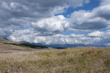 入道雲覆われた霧ヶ峰