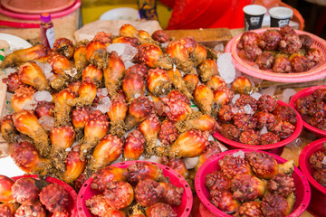 釜山の風景　チャガルチ市場	ほや