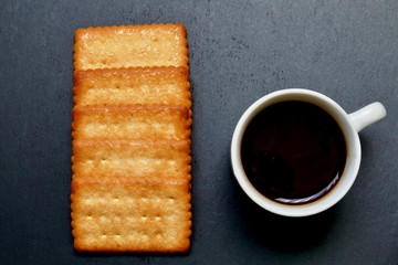 ビスケットとコーヒー