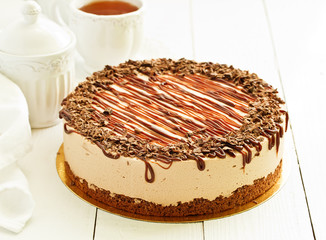 A wonderful caramel cheesecake with homemade caramel, nuts and chocolate.