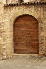 Fototapeta na wymiar Puerta antigua