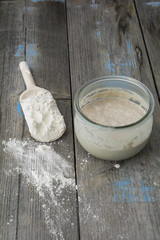 Sauerteig, Mehl, Weizensauerteig, Holz
