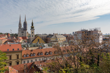 Obraz premium Zagreb - Stadtansichten von oben