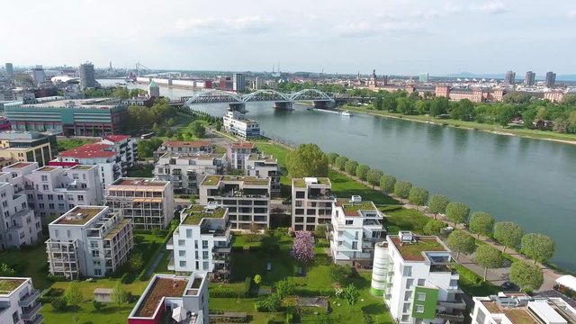 Areal at nice riverside in Ludwigshafen (Rhein), living at the river