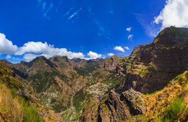 Fototapeta na wymiar Mountain village in Madeira Portugal