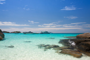 Fototapeta premium Beautiful tropical beach at Similan island,Thailand