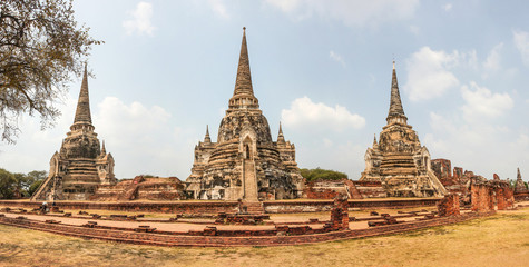 Fototapeta premium Ruins of Wat Phra Si Sanphet, Ayutthaya, Thailand