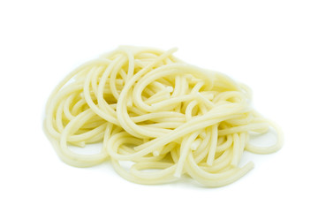 spagetti nudelen spaghetti gekocht isoliert freigestellt auf weißen Hintergrund, Freisteller
