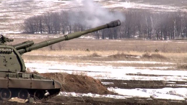 Shot of Russian army 2S19 Msta-S self-propelled howitzer