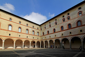 Fototapeta na wymiar il Cortile della Rocchetta; Milano, Castello Sforzesco