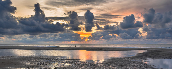 Sunset View over North Sea - obrazy, fototapety, plakaty