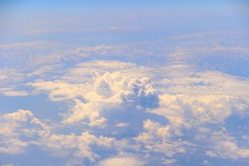 Fototapeta premium 雲の上の世界