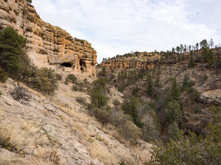 Fototapeta na wymiar Gila Cliff Dwellings National Monument, Silver City, New Mexico