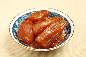 Caramelized Sweet Potato - A Popular Taiwan food  