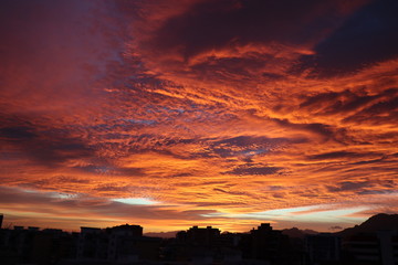 Alba Spettacolare, Nuvole fantastiche