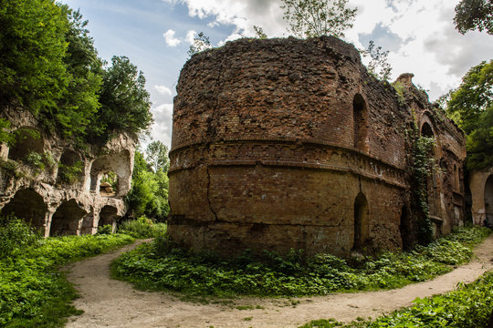 Ruins of Tarakanivskiy Fort (Fort Dubno, Dubno New Castle) - fortification, architectural monument of 19th century