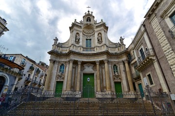 Fototapeta premium カターニャの遺跡と教会