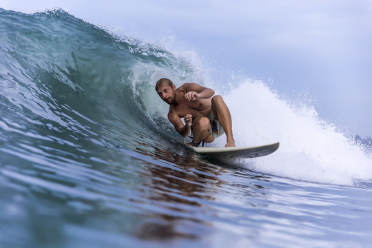 Indonesia, Bali, surfer