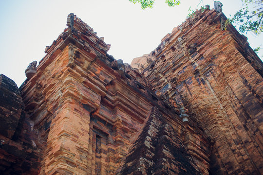 Thap Ba Ponagar Nha Trang
