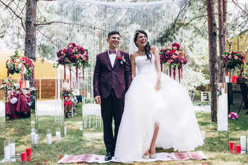 The newlyweds promise to be faithful to each other.