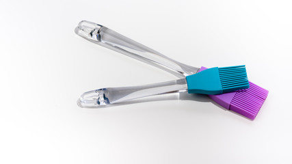 Backpinsel auf weißem Untergrund