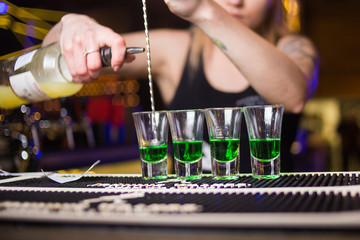 alcoholic drink is pours